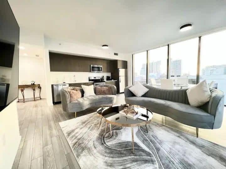 2Br, 2 Baths Lux Downtown Apt Heart Of Austin With Amazing Views, Pool, & Gym 외부 사진